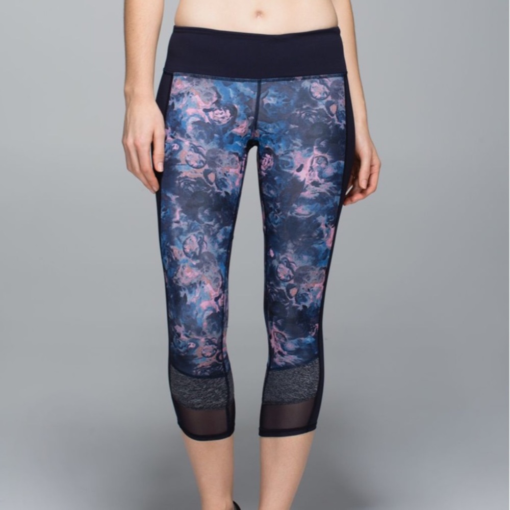 Lululemon If You’re Lucky Crop - Moody Mirage